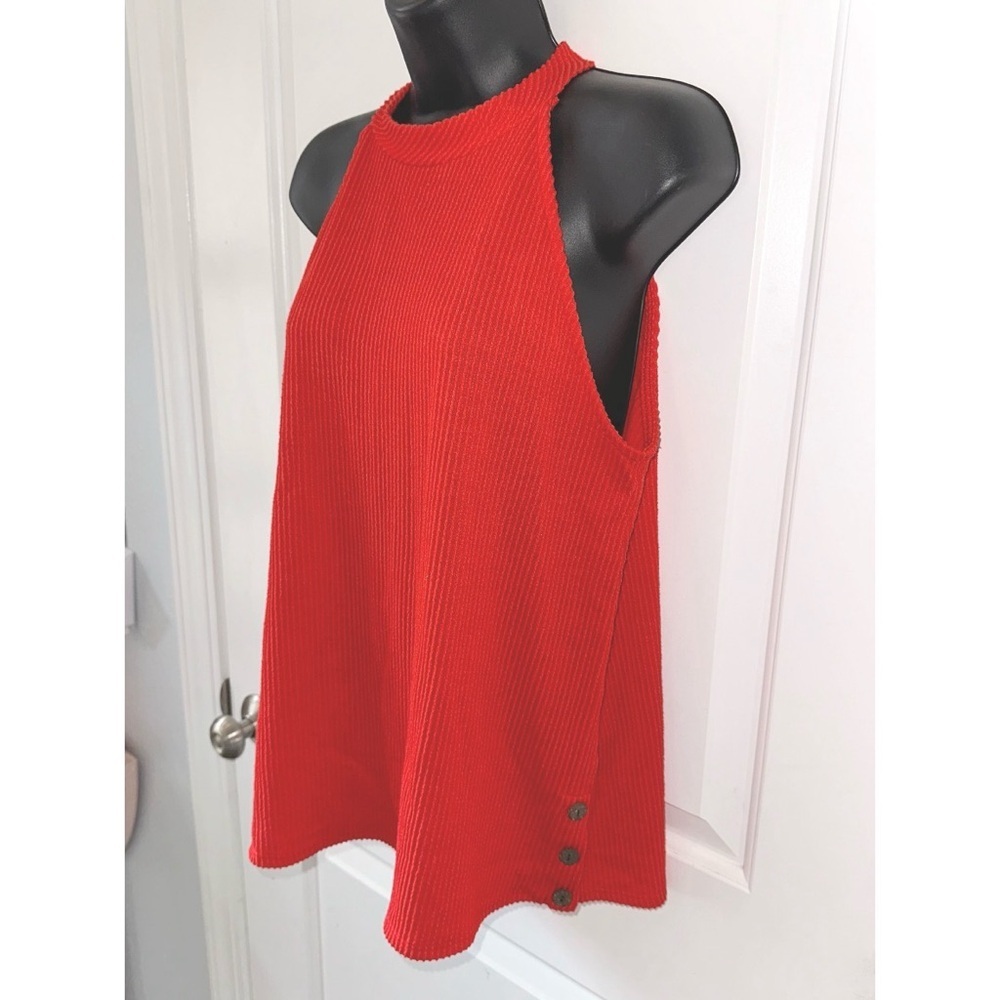 W5 Red Ribbed Halter Neck Top – Size Medium - Picture 3 of 5